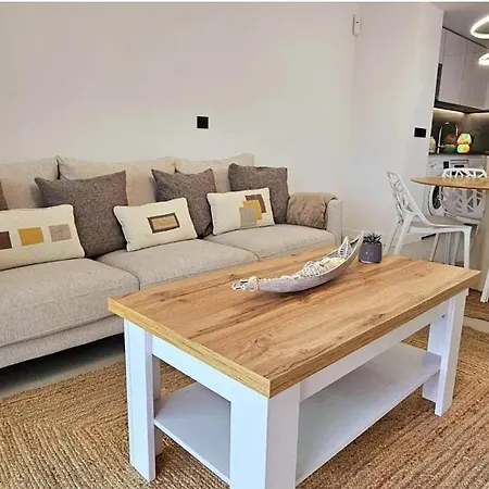 Alexia 3br